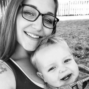 Meet your Posher, Olivia